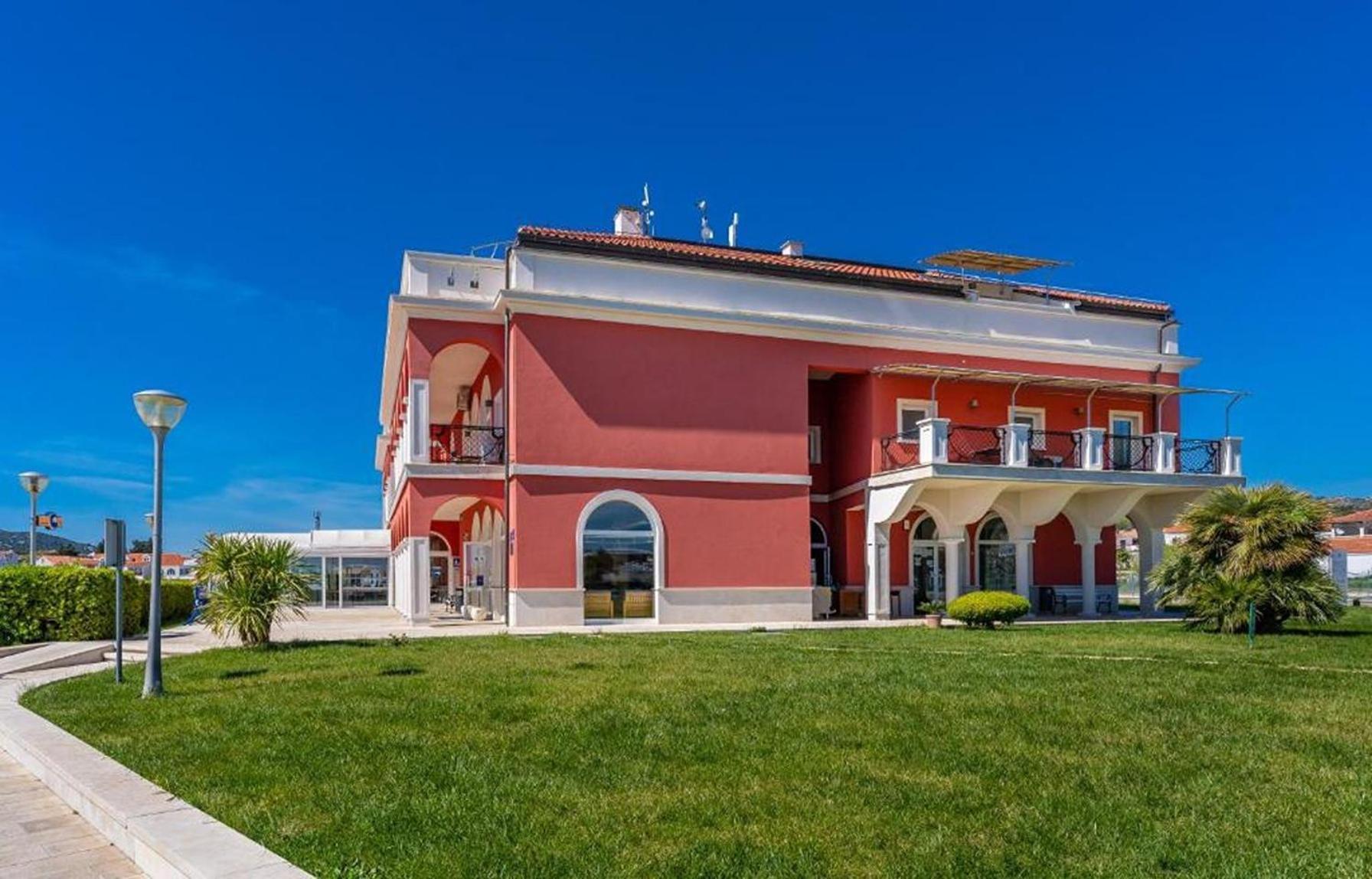 Villa Arcadium Tribalj Eksteriør billede